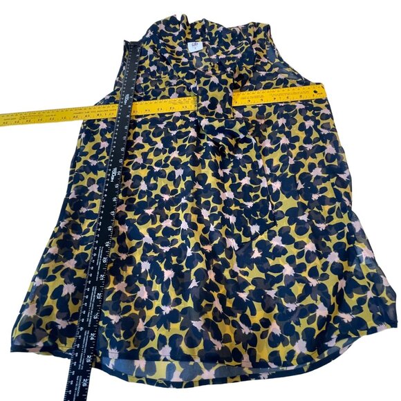 Cabi Women's Sleeveless Blouse Size S Leopard Print Polyester - Picture 6 of 7